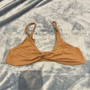 Skims fits everybody skimpy scoop bralette